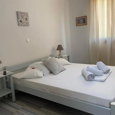 Stelios Zalonis Apartments Tinos Exterior photo
