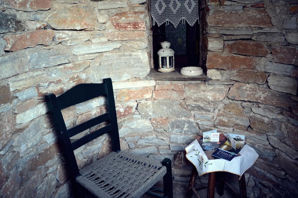 Stelios Zalonis * Tinos